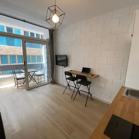 Balcony Lounge Апартаменти Лас-Пальмас-де-Гран-Канарія