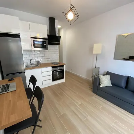 Balcony Lounge Lägenhet *