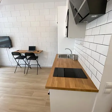 Balcony Lounge Appartement *